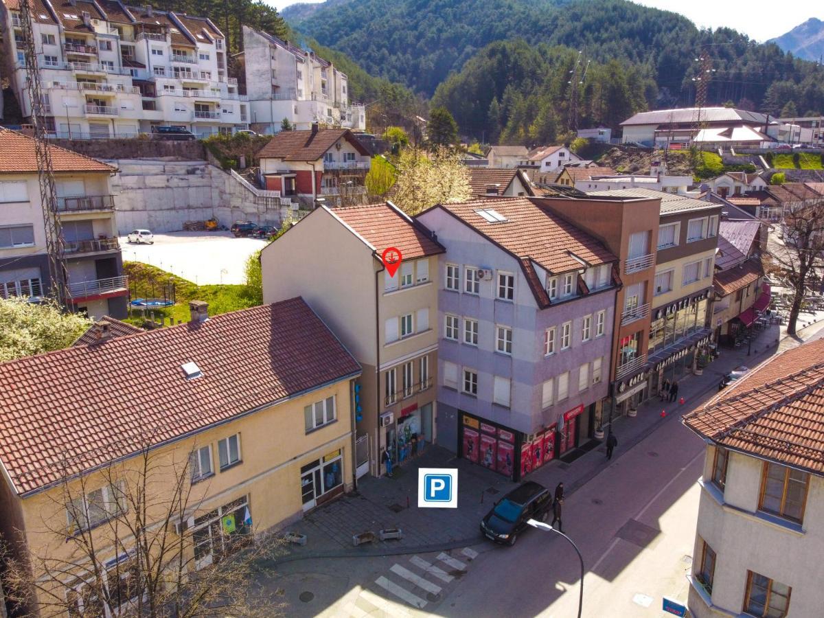 Central Apartment Konjic Luaran gambar